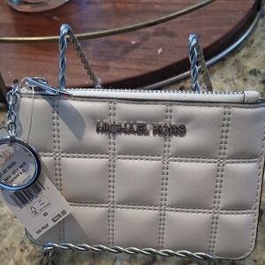 Michael Kors White Quilted Wristlet